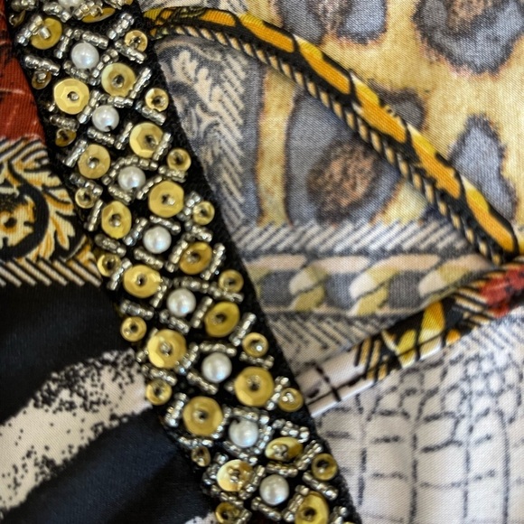 Purple Rain NWT size 3X blouse with animal abstract work career modest mob wife - Picture 7 of 13